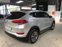 Hyundai Tucson   2017 - Bán xe Hyundai Tucson 2.0 ATH sản xuất 2017, màu bạc, 826 triệu