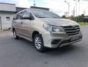 Toyota Innova 2014 - Bán Toyota Innova năm sản xuất 2014, màu vàng giá cạnh tranh