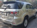 Toyota Fortuner 2012 - Cần bán Toyota Fortuner 2.5G đời 2012, màu bạc xe gia đình, 638tr