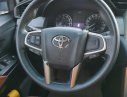 Toyota Innova 2.0E 2018 - Bán ô tô Toyota Innova 2.0E MT sản xuất 2018, màu xám như mới