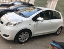 Toyota Yaris   2009 - Bán Toyota Yaris đời 2009, màu trắng, xe nhập, xe gia đình 