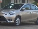 Toyota Vios 2015 - Bán Toyota Vios đời 2015, màu vàng, số tự động, giá tốt