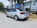 Kia Forte 2011 - Bán Kia Forte AT sản xuất năm 2011, màu bạc số tự động