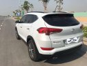 Hyundai Tucson 2015 - Bán xe Hyundai Tucson 2.0 đời 2015, màu trắng, xe nhập, giá chỉ 780 triệu