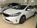 Kia Cerato   2017 - Cần bán lại xe cũ Kia Cerato 1.6 MT đời 2017, màu trắng, số sàn