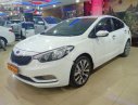 Kia K3 2014 - Cần bán Kia K3 1.6 MT năm sản xuất 2014, màu trắng như mới, 435 triệu