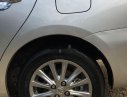 Toyota Vios 2012 - Cần bán xe Toyota Vios đời 2012, màu bạc