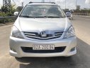 Toyota Innova 2011 - Cần bán lại xe Toyota Innova sản xuất 2011, màu bạc, 385tr