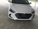 Hyundai Elantra AT 2016 - Cần bán Hyundai Elantra AT 2016, màu trắng