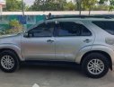 Toyota Fortuner 2.5G 2012 - Cần bán Toyota Fortuner 2.5G MT năm sản xuất 2012, màu bạc xe gia đình, giá tốt