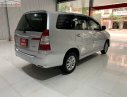 Toyota Innova 2.0E 2014 - Bán Toyota Innova 2.0E đời 2014, màu bạc số sàn, giá tốt