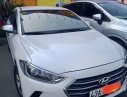 Hyundai Elantra MT 2017 - Cần bán xe Hyundai Elantra MT 2017, màu trắng, giá tốt