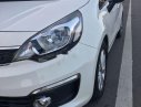 Kia Rio 2016 - Cần bán gấp Kia Rio đời 2016, màu trắng như mới, giá chỉ 386 triệu