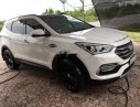Hyundai Santa Fe 2017 - Cần bán lại xe Hyundai Santa Fe năm sản xuất 2017, màu trắng chính chủ