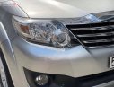 Toyota Fortuner 2013 - Bán Toyota Fortuner sản xuất 2013, màu bạc như mới, giá chỉ 618 triệu