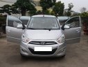 Hyundai Grand i10   2013 - Cần bán Hyundai Grand i10 sản xuất năm 2013, máy móc vận hành mạnh mẽ