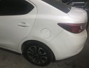 Mazda 2 2015 - Bán Mazda 2 năm sản xuất 2015, màu trắng