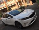Kia Cerato 2018 - Bán Kia Cerato sản xuất năm 2018, màu trắng, giá chỉ 590 triệu