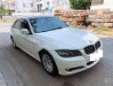 BMW 3 Series 2009 - Cần bán lại xe BMW 3 Series 320i đời 2009, màu trắng, xe nhập, giá 440tr