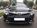 Toyota Camry 2017 - Bán Toyota Camry sản xuất 2017, màu đen chính chủ, 835 triệu