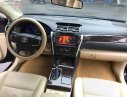 Toyota Camry 2.0E 2017 - Bán Toyota Camry 2.0E sản xuất năm 2017, màu đen chính chủ, giá tốt