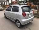 Chevrolet Spark 2010 - Cần bán gấp Chevrolet Spark 2010, màu bạc số sàn, 95 triệu