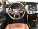 Toyota Innova 2.0E 2017 - Cần bán gấp Toyota Innova 2.0E năm 2017 xe gia đình giá cạnh tranh