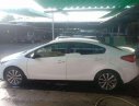 Kia K3   2016 - Cần bán gấp Kia K3 năm sản xuất 2016, màu trắng, 460tr