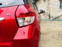 Toyota Yaris 2015 - Bán Toyota Yaris sản xuất 2015, màu đỏ chính chủ, 530 triệu