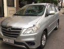 Toyota Innova 2014 - Cần bán gấp Toyota Innova đời 2014 giá cạnh tranh