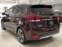 Kia Rondo 2018 - Bán xe Kia Rondo GAT sản xuất 2018, màu đỏ, giá 575tr