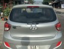 Hyundai Grand i10 2015 - Cần bán gấp Hyundai Grand i10 2015, màu bạc, nhập khẩu nguyên chiếc chính chủ