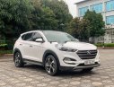 Hyundai Tucson 2017 - Bán ô tô Hyundai Tucson đời 2017, màu trắng, giá tốt