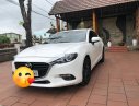 Mazda 3 2017 - Cần bán lại xe Mazda 3 đời 2017, màu trắng, nhập khẩu nguyên chiếc như mới, giá chỉ 582 triệu