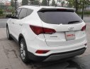 Hyundai Santa Fe 2018 - Cần bán lại xe Hyundai Santa Fe sản xuất 2018, màu trắng chính chủ, 999tr
