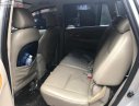 Toyota Innova 2010 - Cần bán xe Toyota Innova đời 2010, màu bạc, xe nhập, 370tr