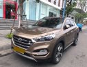 Hyundai Tucson 2018 - Cần bán Hyundai Tucson sản xuất 2018, màu nâu