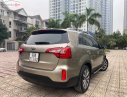 Kia Sorento 2015 - Cần bán lại xe Kia Sorento sản xuất năm 2015, màu vàng