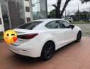 Mazda 3 2017 - Cần bán lại xe Mazda 3 đời 2017, màu trắng, nhập khẩu nguyên chiếc như mới, giá chỉ 582 triệu