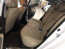 Kia Cerato 2018 - Bán Kia Cerato đời 2018, màu trắng số tự động