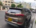 Hyundai Tucson 2018 - Cần bán Hyundai Tucson sản xuất 2018, màu nâu