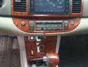 Toyota Camry 2005 - Cần bán lại xe Toyota Camry năm sản xuất 2005, màu đen, xe nhập, mới chạy 135000km