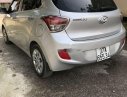 Hyundai Grand i10   2015 - Cần bán lại xe Hyundai Grand i10 năm 2015, màu bạc, nhập khẩu nguyên chiếc, giá 235tr