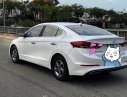 Hyundai Elantra   2017 - Cần bán xe Hyundai Elantra đời 2017, màu trắng