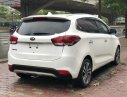 Kia Rondo GAT 2017 - Cần bán Kia Rondo GAT sản xuất 2017, màu trắng chính chủ, 585 triệu