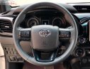 Toyota Hilux 2018 - Cần bán lại xe Toyota Hilux sản xuất năm 2018, màu trắng, xe nhập