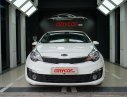 Kia Rio   1.4MT 2017 - Bán ô tô Kia Rio 1.4MT năm sản xuất 2017, màu trắng, nhập khẩu nguyên chiếc chính chủ, giá chỉ 368 triệu