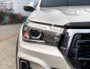 Toyota Hilux 2018 - Cần bán lại xe Toyota Hilux sản xuất năm 2018, màu trắng, xe nhập