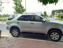Toyota Fortuner 2011 - Cần bán gấp Toyota Fortuner đời 2011, màu bạc