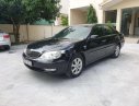 Toyota Camry 2005 - Cần bán lại xe Toyota Camry năm sản xuất 2005, màu đen, xe nhập, mới chạy 135000km